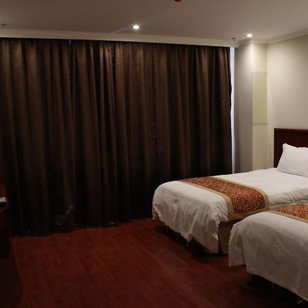 Gemei Hotel Luoyang Longmen High-Speed Railway Station Экстерьер фото