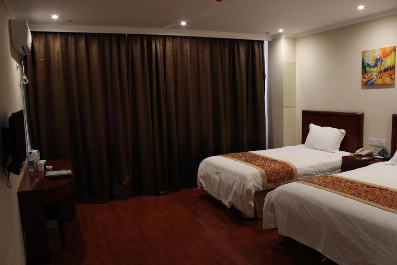 Gemei Hotel Luoyang Longmen High-Speed Railway Station Экстерьер фото